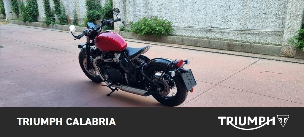 TRIUMPH Bonneville 1200 Bobber 