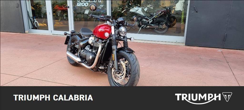 TRIUMPH Bonneville 1200 Bobber 