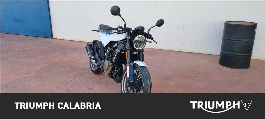 HUSQVARNA Vitpilen 401 4T