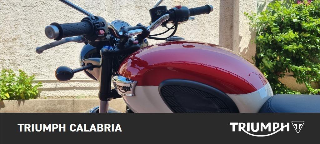 TRIUMPH Bonneville 900 T100 