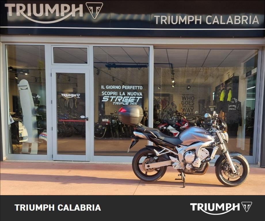 YAMAHA FZ6 600 78cv