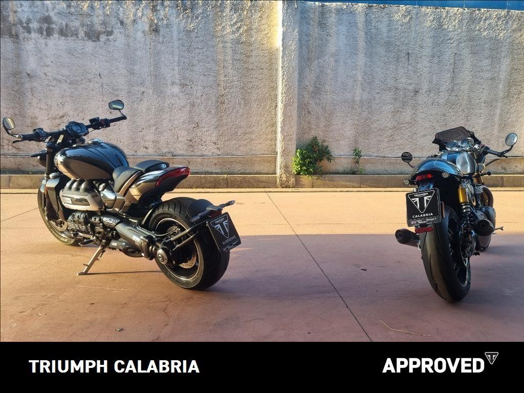 TRIUMPH Rocket III 2500 TFC