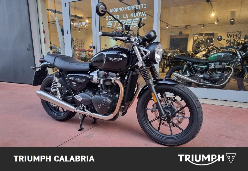 TRIUMPH Street Twin 900 