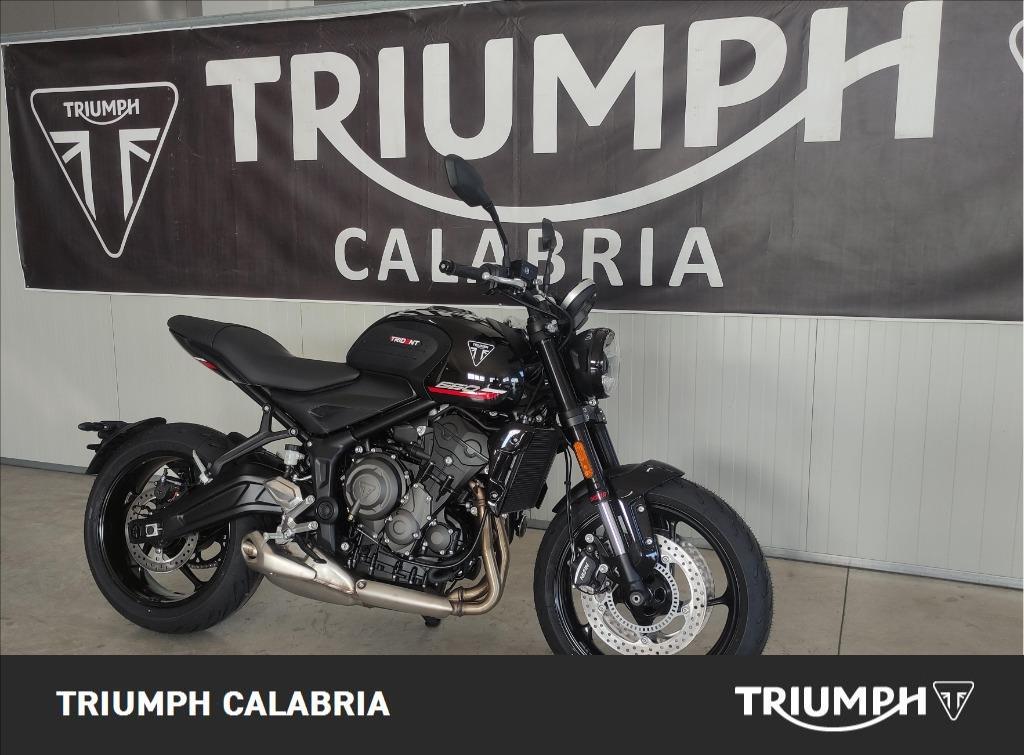 TRIUMPH Trident 660 Abs