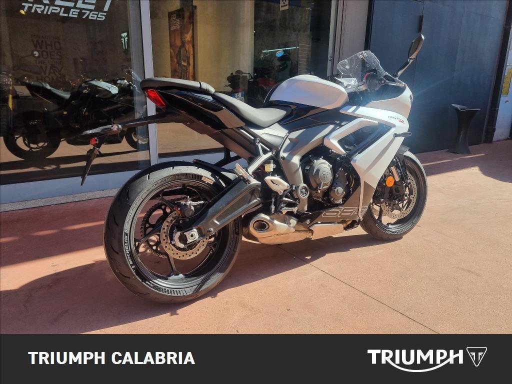 TRIUMPH Daytona 660 Abs