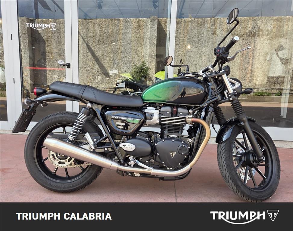 TRIUMPH Speed Twin 900 Stealth Edition Abs