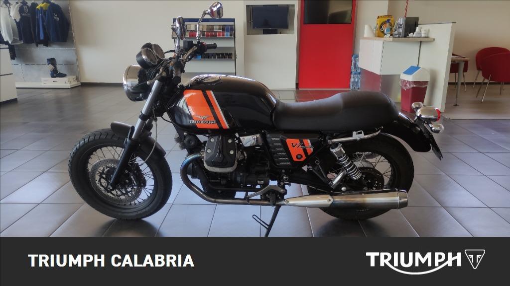 MOTO GUZZI V7 750 Special