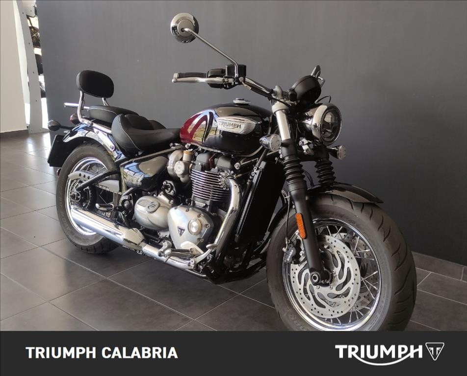 TRIUMPH Bonneville 1200 Speedmaster Stealth Edition E5