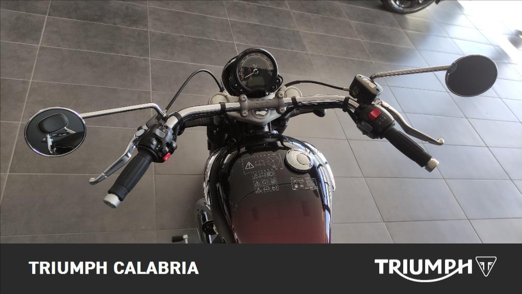TRIUMPH Bonneville 1200 Speedmaster Stealth Edition E5
