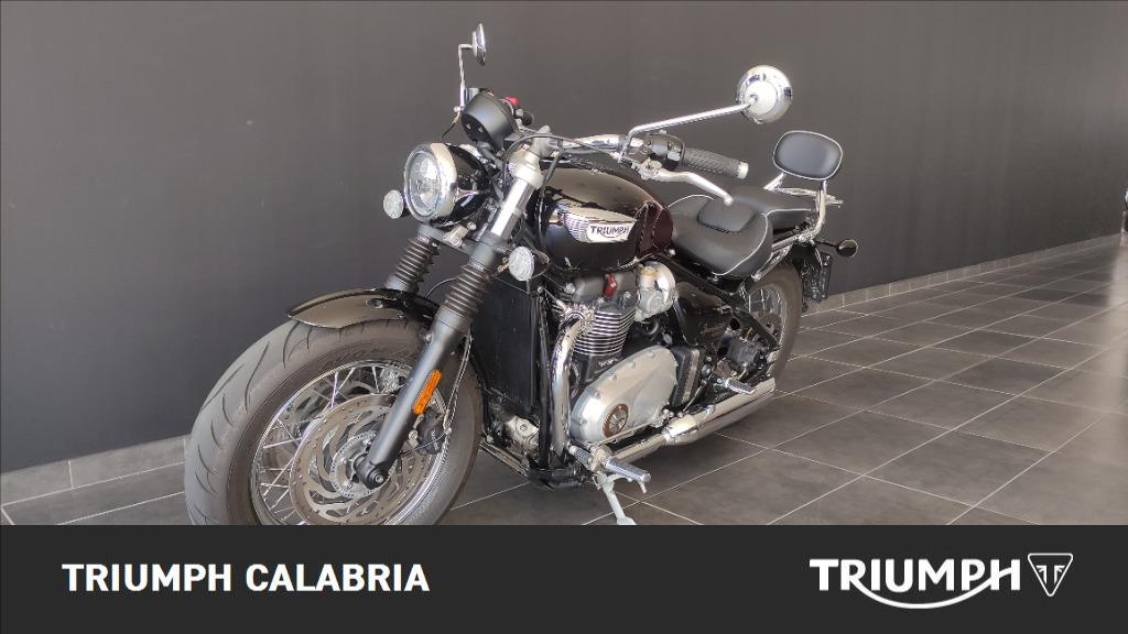 TRIUMPH Bonneville 1200 Speedmaster Stealth Edition E5