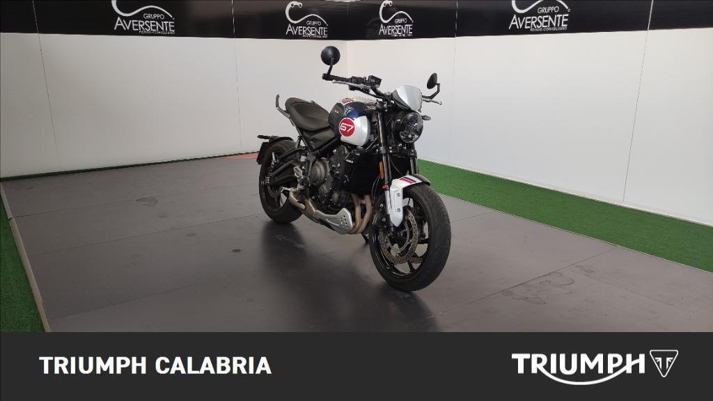TRIUMPH Trident 660 Triple Tribute Abs