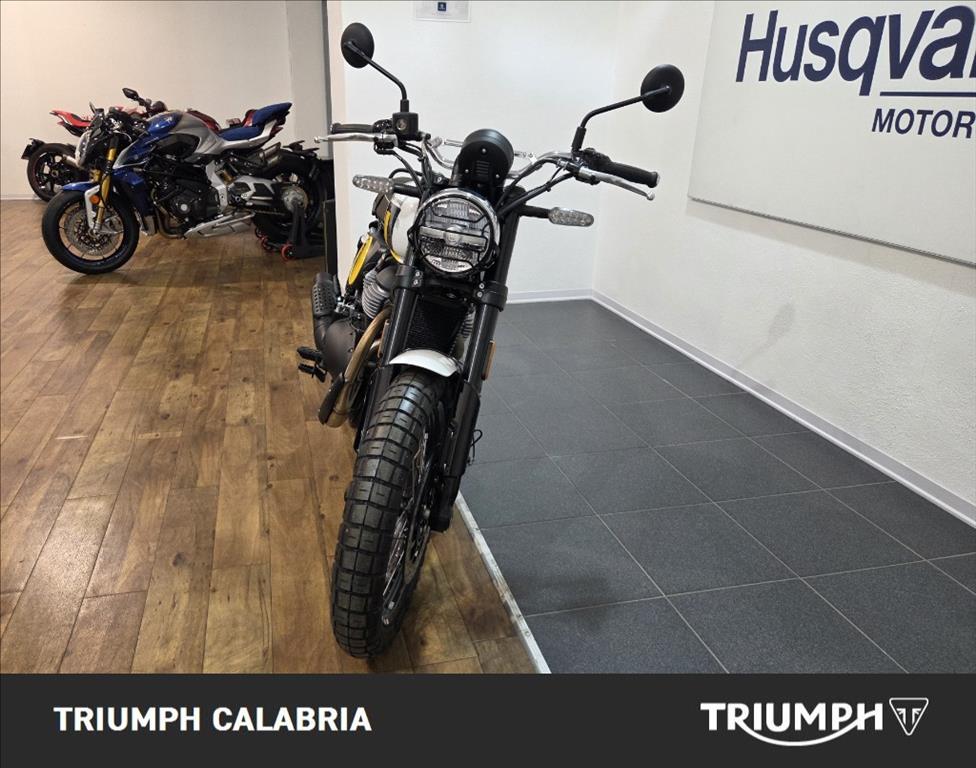 ROYAL ENFIELD Interceptor Bear 650 Mid Abs