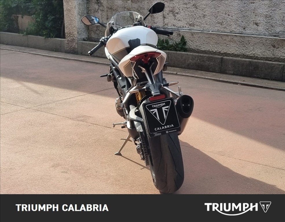 TRIUMPH Speed Triple 1200 RR Abs