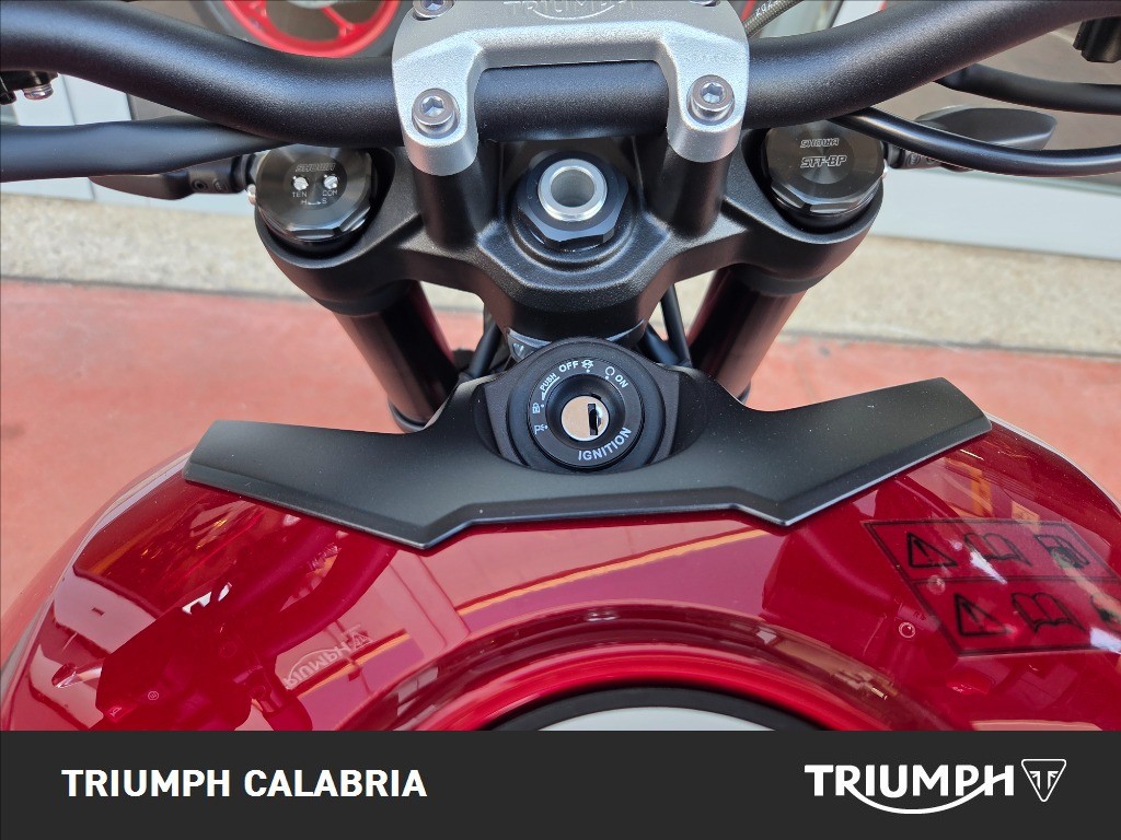 TRIUMPH Trident 800 Carnival Red Abs