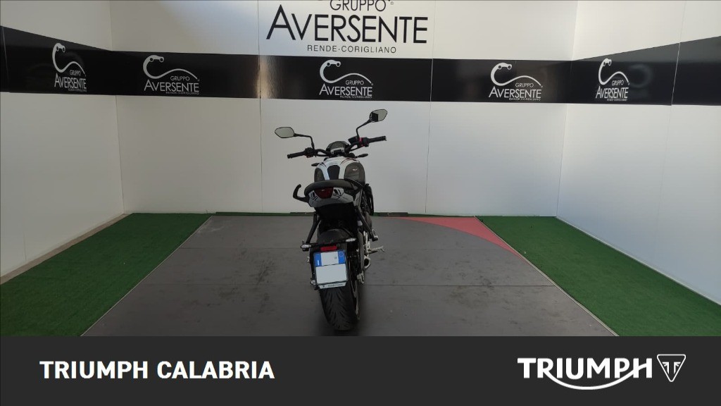 TRIUMPH Trident 660 Triple Tribute dep.A2 Abs