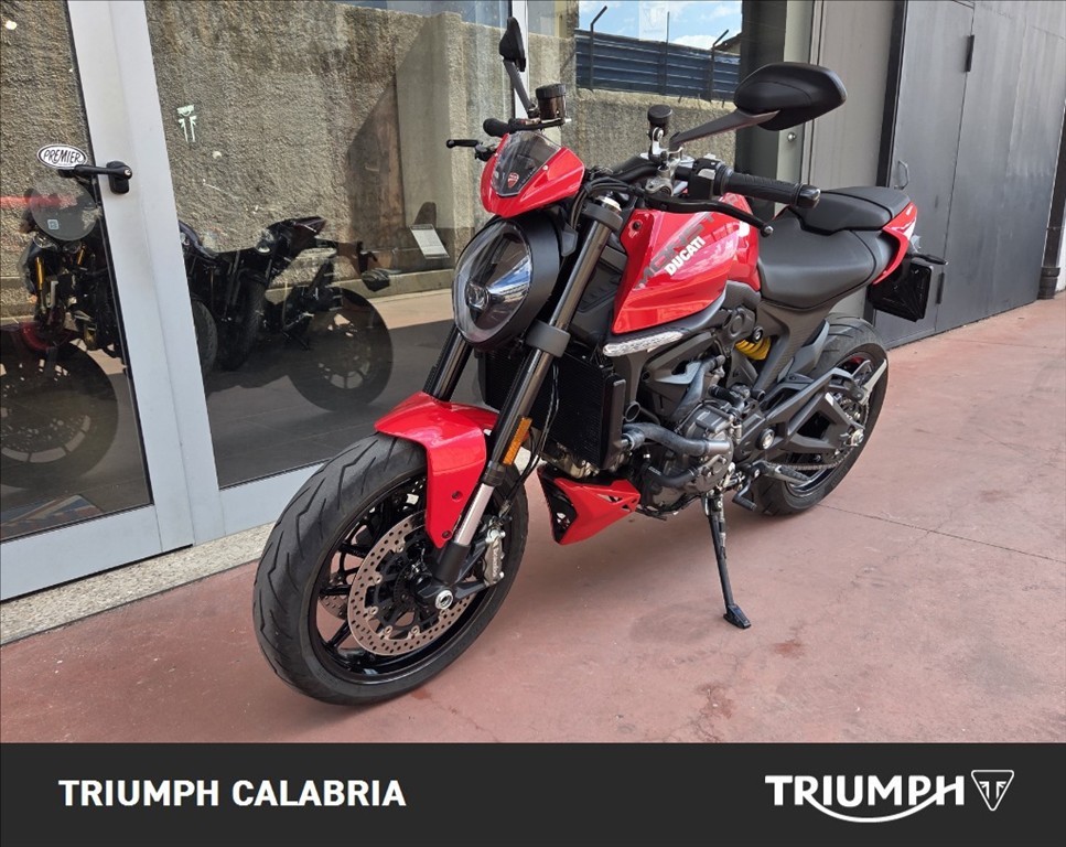 DUCATI Monster 937 plus Red