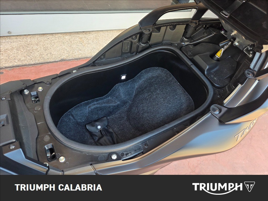 YAMAHA T-Max 560 Abs
