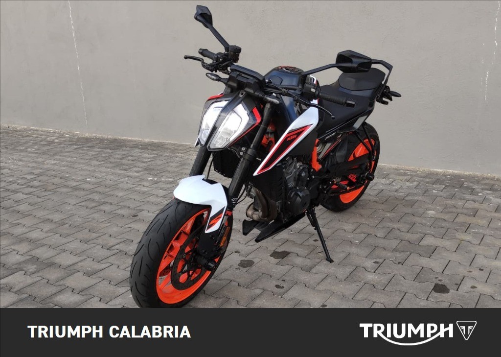 KTM 890 Duke R
