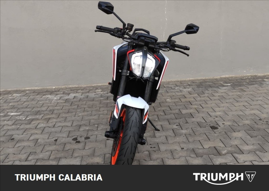 KTM 890 Duke R