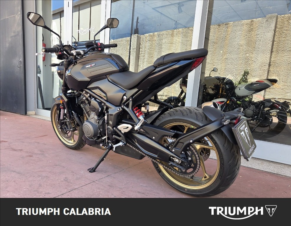 TRIUMPH Trident 800 Jet Black Abs