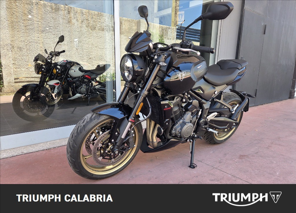 TRIUMPH Trident 800 Jet Black Abs