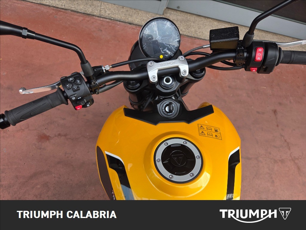 TRIUMPH Trident 660 Cosmic Yellow / Sapphire Black Abs